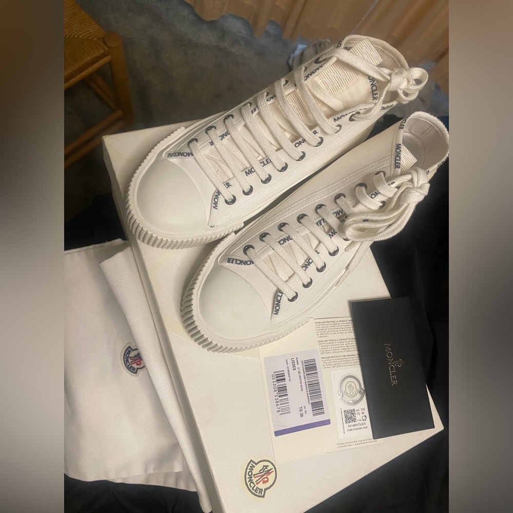 New in box Moncler Lissex - Picture 5 of 16